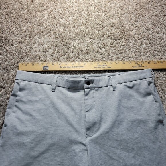 Callaway Golf Shorts Mens 40 Gray Chino Performance - Picture 2 of 7